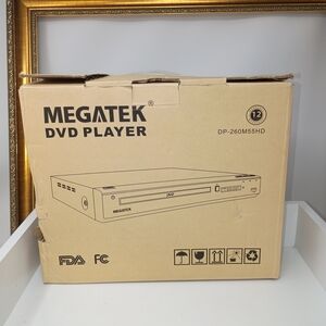 Megatek BlackDVD Player DP-260M55HD - Reliable Playback